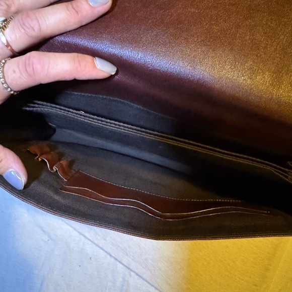 Crown south Maroon/Brown Messenger Bag - Picture 3 of 5